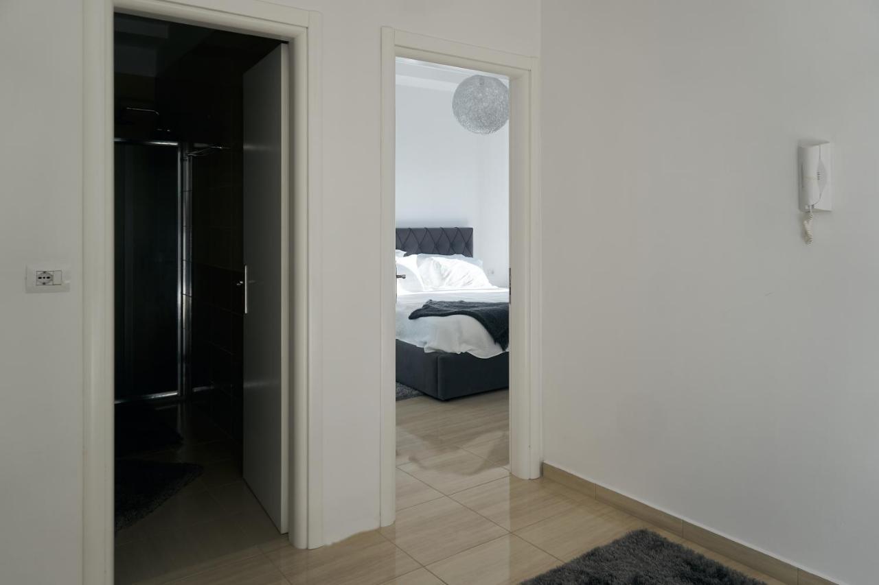 The Garrison Apartment Σαράντα Εξωτερικό φωτογραφία
